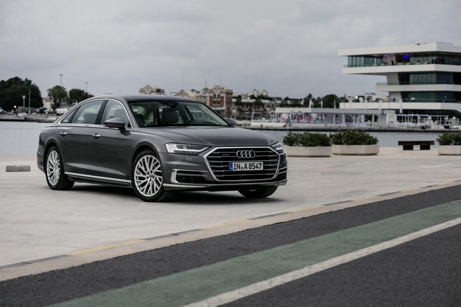  Audi A8 L 50 TDI Quattro (D5) 2017 года  (WW) (фото 24 из 31)